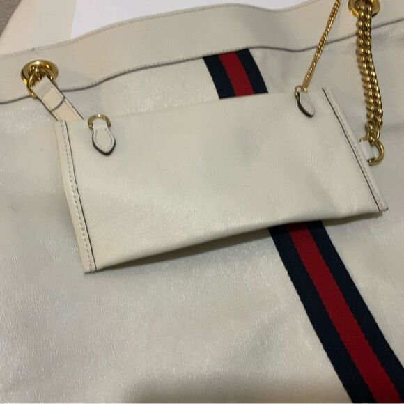GUCCI Ivory Calfskin Large Rajah Chain Tote authentication certificate - Picture 13 of 16